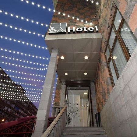 In City Hotel Erevan Exterior foto